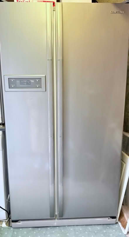 Photo of free samsung f/freezer spares/repairs (Collier row romford. RM5) #2