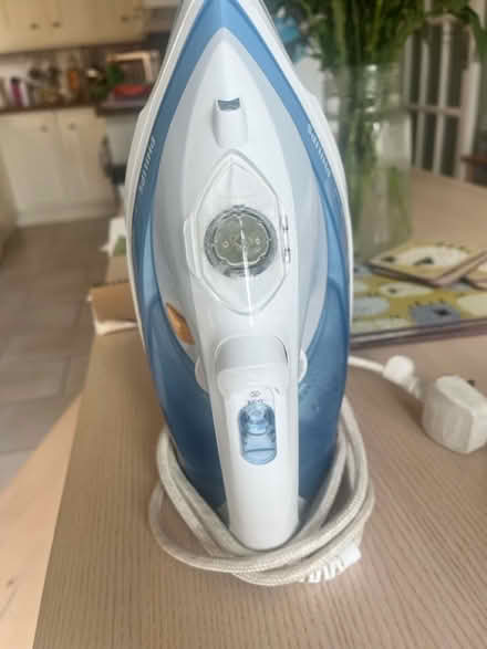 Photo of free Phillips iron (South Norwood, SE25) #1