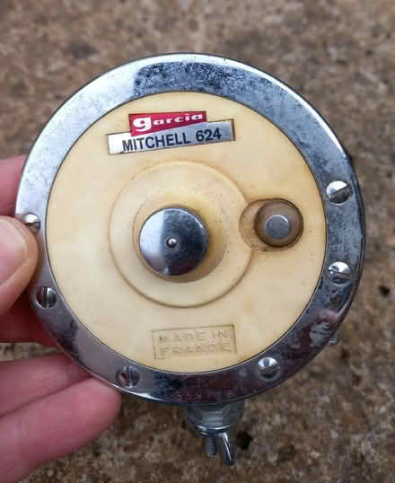 Photo of free Vintage fishing gear (Cherwell Heights OX16) #2