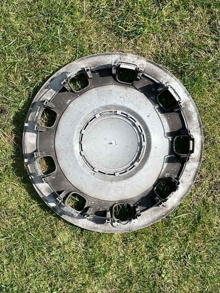 Photo of free Fiat 500 Hub Cap x 1 (Lexden CO3) #2