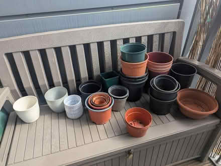 Photo of free Plant pots (plastic) (Colindale, NW9) #1