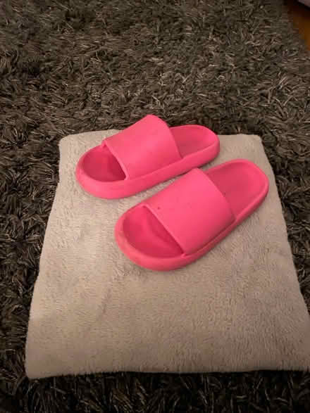 Photo of free Primark sliders size 4 (Offerton SK1) #1
