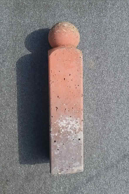 Photo of Garden border edge post (Bramfield SG14) #1