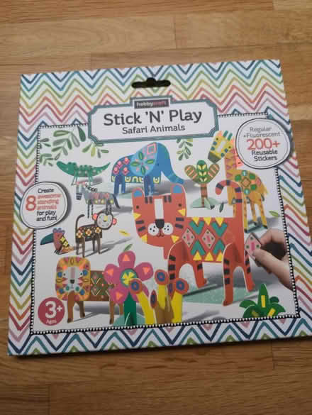 Photo of free Stick n Play activity safari (BN43) #1