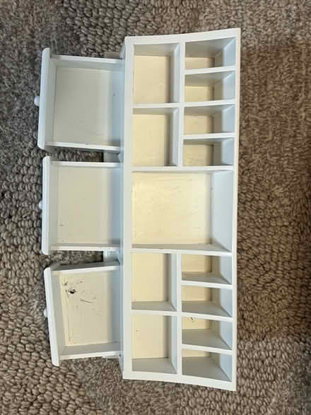 Photo of free Wooden make up organiser (Twickenham TW2) #3