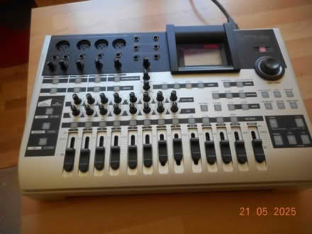 Photo of free Fostex MR16 Digital Recorder (Broomhill, G11) #2