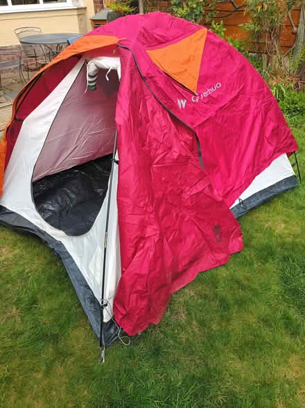 Photo of free Quechua Arpenaz T2 tent (Cheadle Hulme SK8) #1