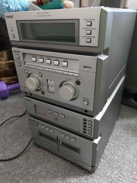 Photo of free Sony music system 1990’s (WR14 Malvern) #4
