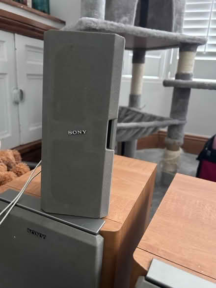 Photo of free Sony music system 1990’s (WR14 Malvern) #2