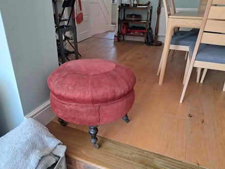 Photo of free Stool (Orpington BR6 9LF) #1
