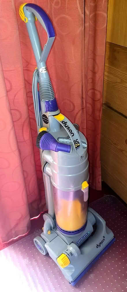 Photo of free Vacuum cleaner (Gorse Hill SN2) #1