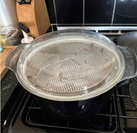 Photo of free Enamel chip pan (Huyton L36) #1