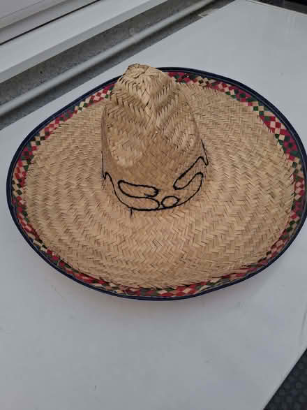 Photo of free Sombrero (Bernards Heath AL1) #1
