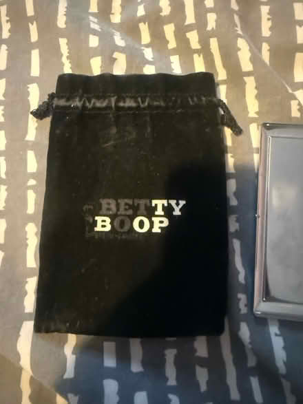 Photo of free Betty boop chrome case (DE24) #3