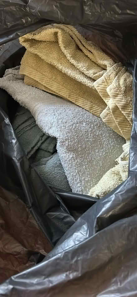 Photo of free Bag Of Old Towels (PL21) #1