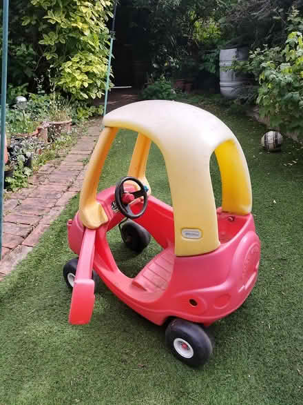 Photo of free Little Tykes car (Barnsley Town Centre S70) #2