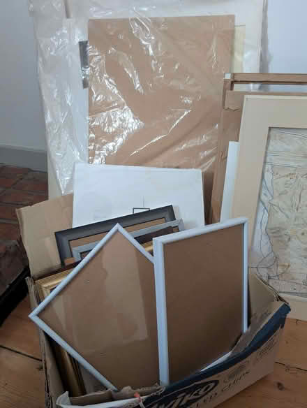 Photo of free Picture frames, mounts & backing boards (Donnington Bridge OX4) #2