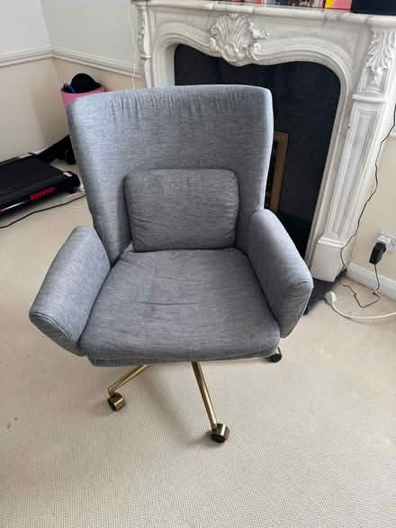 Photo of free Desk chair (Welham Green AL9) #3