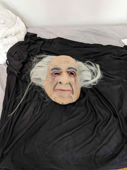 Photo of free Halloween mask and gown (Tooting) #1