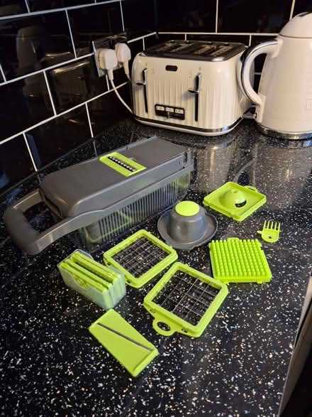 Photo of free Vegetable chopper (Leasowe CH45) #1