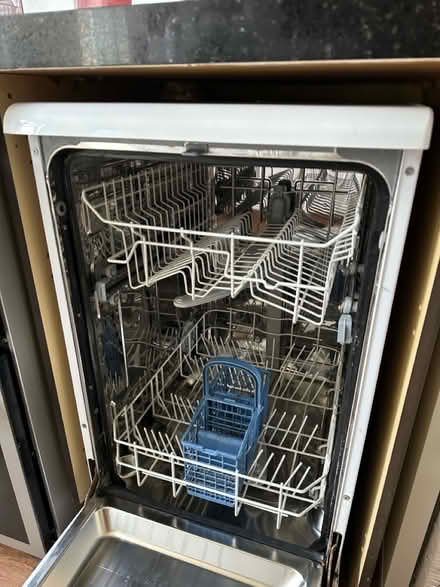 Photo of free Indesit Eco Slim Line Dishwasher (Hildenborough) #2