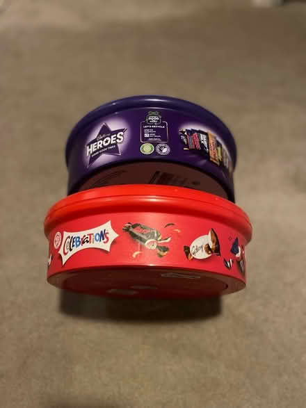 Photo of free Plastic tubs w/lids (Aldershot GU11) #1