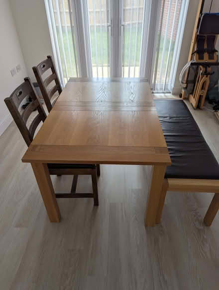 Photo of free Dining table, chairs and bench (Biggleswade SG18) #1