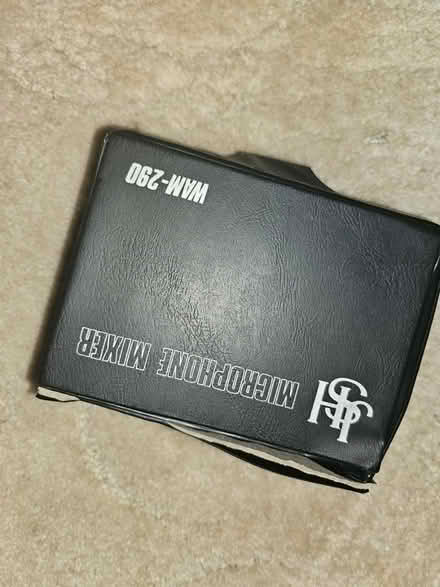 Photo of free Microphone mixer + cables (GL4) #3