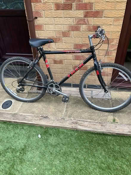 Photo of free Adult bike - black (Grimsbury OX16) #4