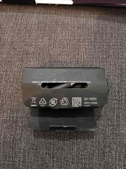 Photo of free New AGK in ear wired headphones (NW9) #2