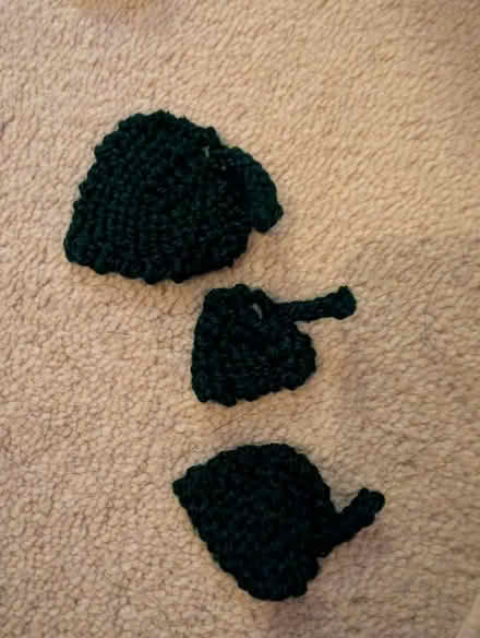 Photo of free Crocheted flowers and leaves (Wokingham RG41) #3