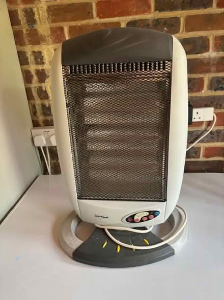 Photo of free halogen electric heater (Michelmersh, Romsey) #1