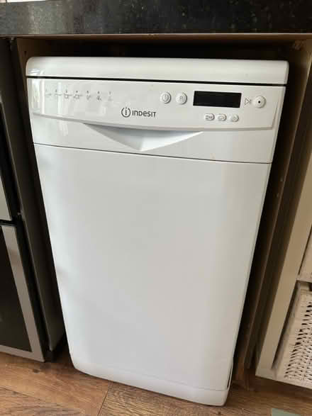 Photo of free Indesit Eco Slim Line Dishwasher (Hildenborough) #1
