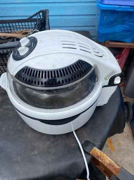 Photo of free Air Fryer (L13 Clubmoor) #1