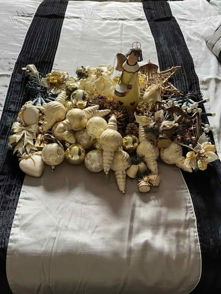 Photo of free Christmas Tree Decorations/Lights/Card Tree (Plaistow E13) #2