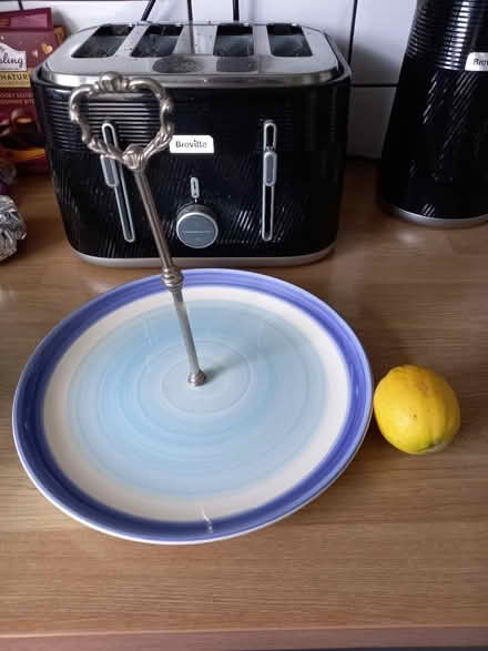 Photo of free Cake stand (Roundhill area brighton) #1