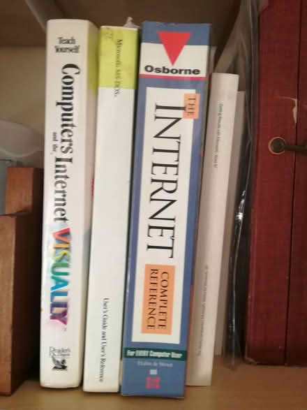 Photo of free Computer Books (KT12) #2
