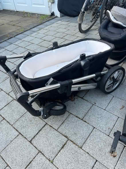 Photo of free Pram (Molesey TW12) #3
