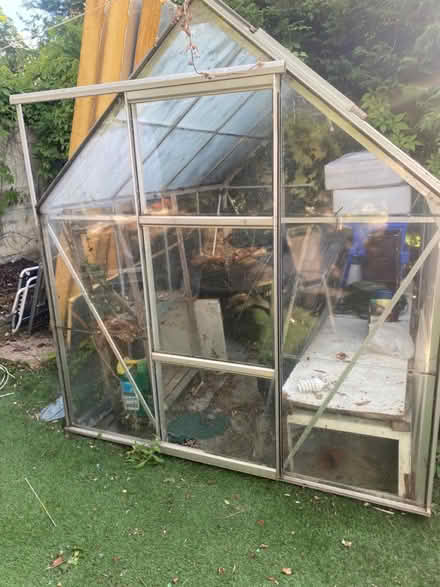 Photo of free Fabulous greenhouse (BS105SF) #2