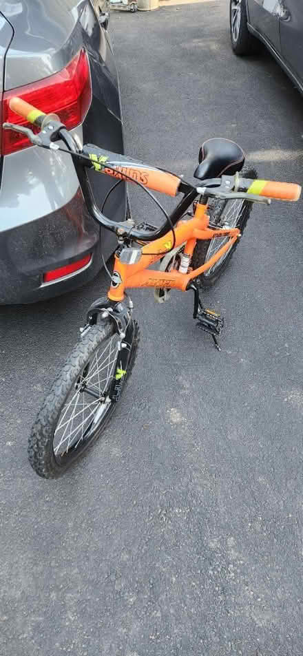 Photo of free Kids bike 7 to 9 year olds (Bethesda Ayrlawn - near NIH) #4