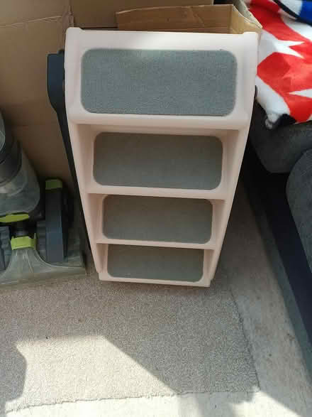 Photo of free easipet cat or dog steps (Melksham) #1