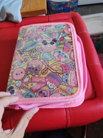 Photo of free Pencil case (RG2) #1