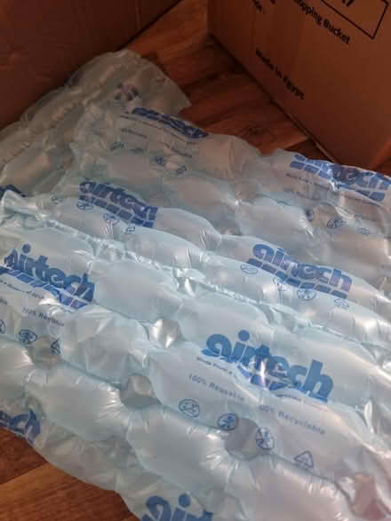Photo of free Selection of boxes & bubble wrap (stroud green N4) #2