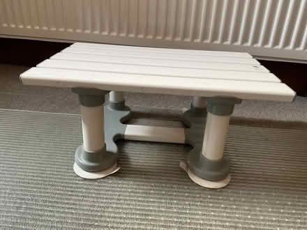 Photo of free Bath seat (West Hill TN34) #1