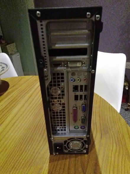Photo of free Windows 10 Desktop Computer (Walton on the Hill L4) #3
