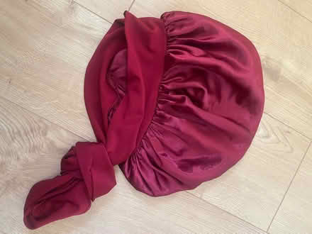 Photo of free Satin head scarf (adjustable) (Welling DA16) #4