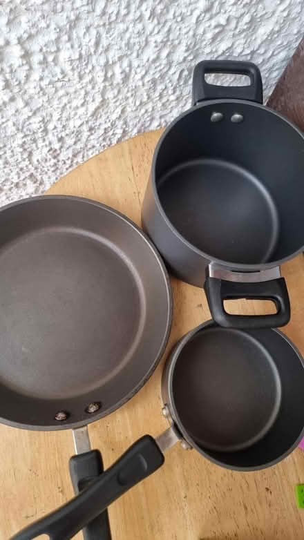 Photo of free Non stick pots and pan (Croydon, CR0) #2