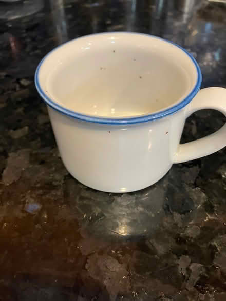 Photo of free cups and saucers (White Oaks area of San Carlos) #1