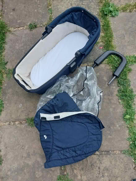 Photo of free Joie bassinet (Glossop SK13) #3