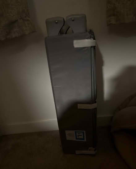 Photo of free Travel cot (N9) #1
